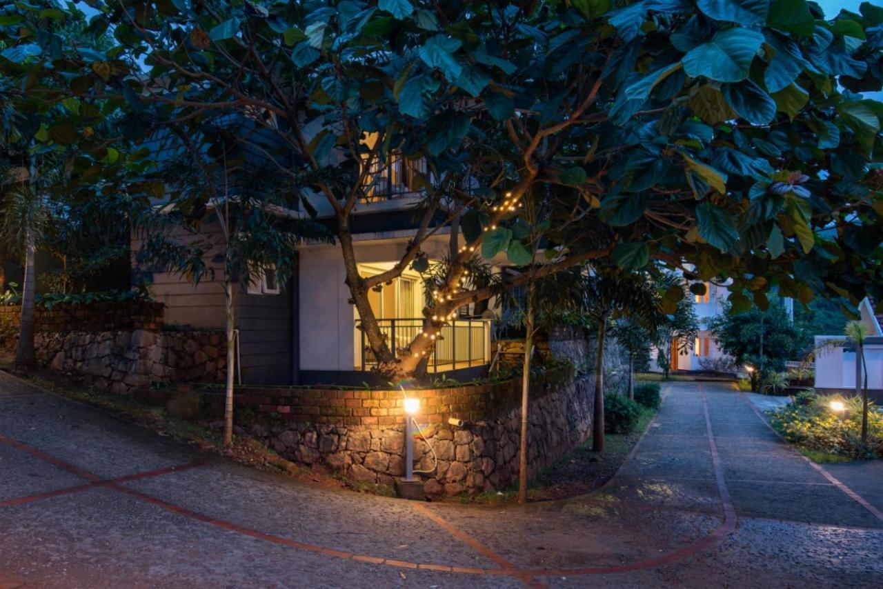 Dazzle Villa Resort Kalpatta Buitenkant foto